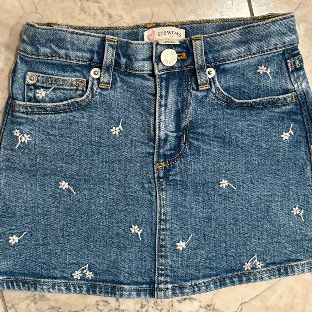 Crewcuts Denim Skirt with White Flower Accents. SO CUTE! Brand new, never worn! - Picture 3 of 7